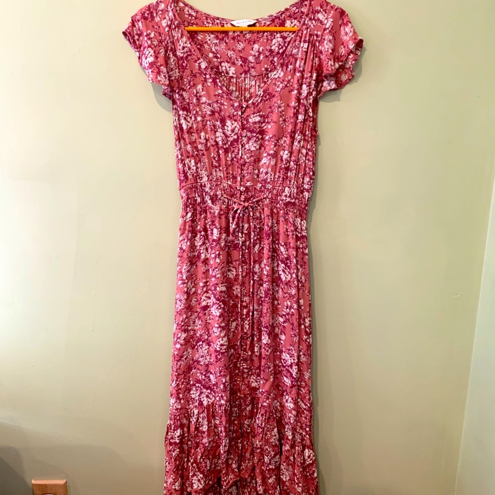Lucky Brand button-up maxi dress.  Pink floral dress with sun chef waist. Sz S